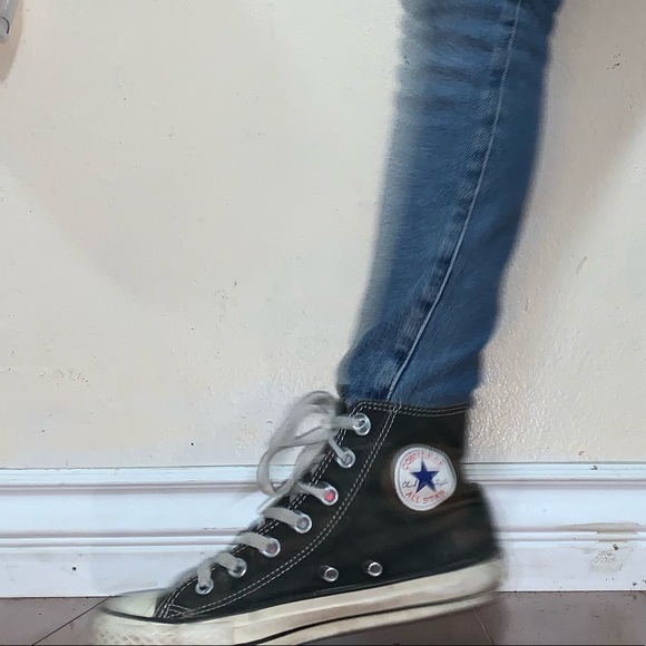 Converse - Picture 3 of 7